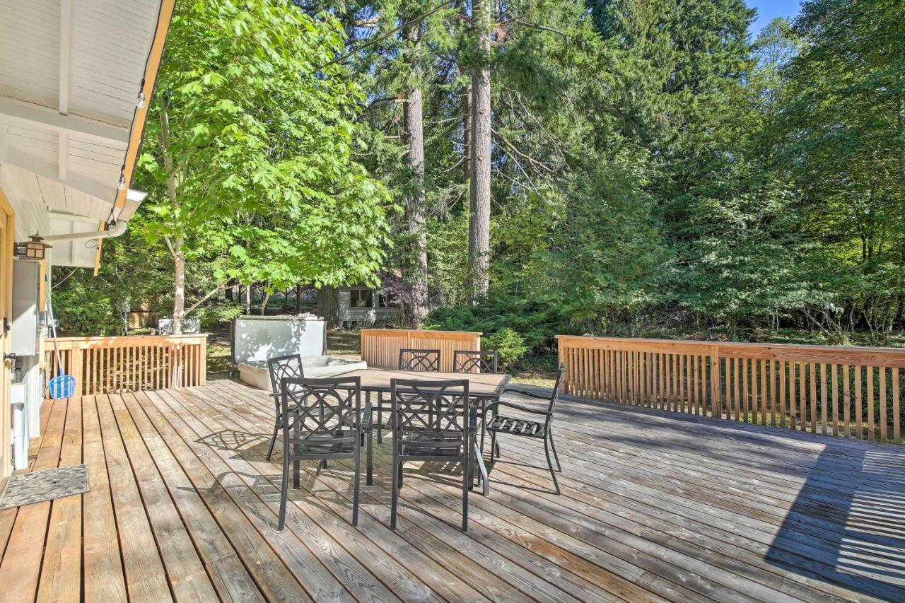 Cozy Black Bear Retreat By Mount Rainier! Ashford Extérieur photo
